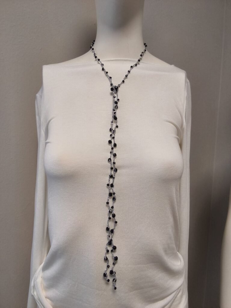 Collana libera codice 002